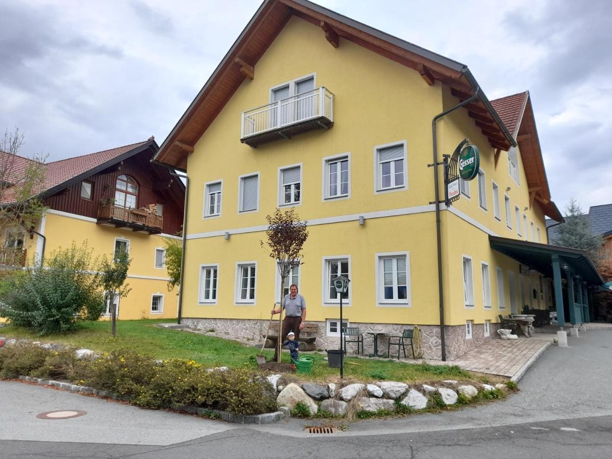 Gasthaus Zum Fuchs - Familie Andrae Hermagor-Pressegger See Zewnętrze zdjęcie