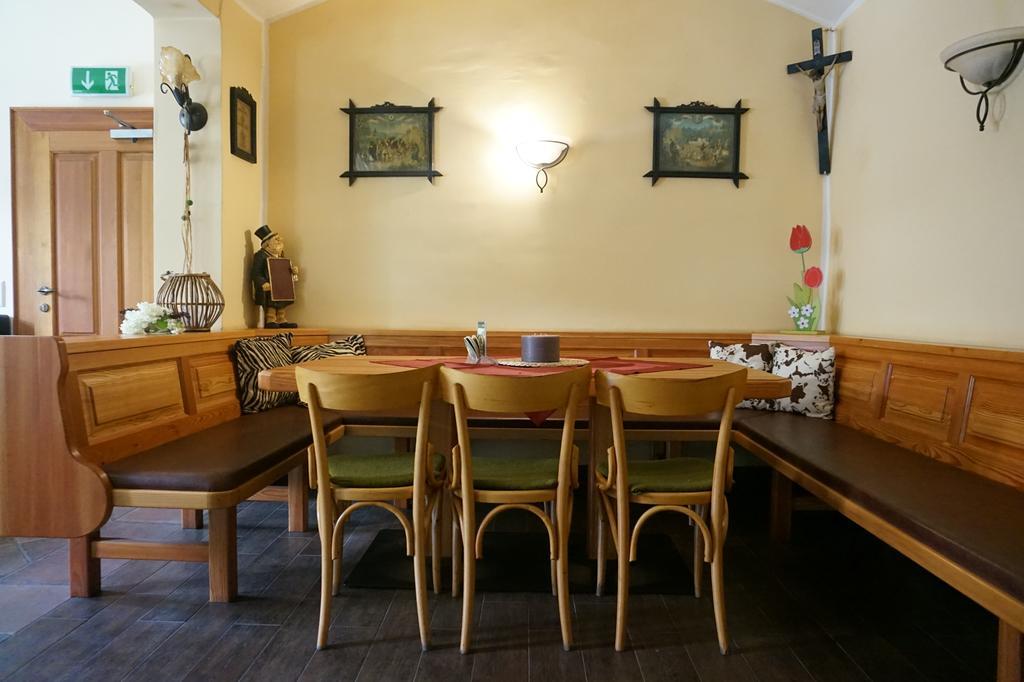Gasthaus Zum Fuchs - Familie Andrae Hermagor-Pressegger See Zewnętrze zdjęcie