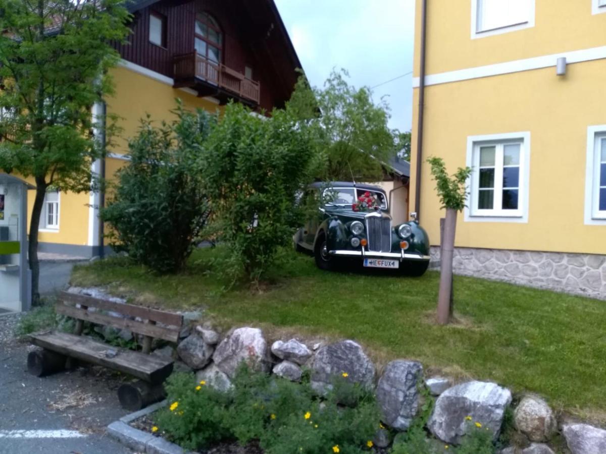Gasthaus Zum Fuchs - Familie Andrae Hermagor-Pressegger See Zewnętrze zdjęcie